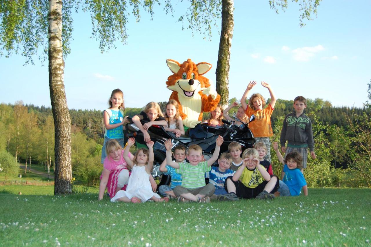 Ardennen Camping Bertrix Exterior foto